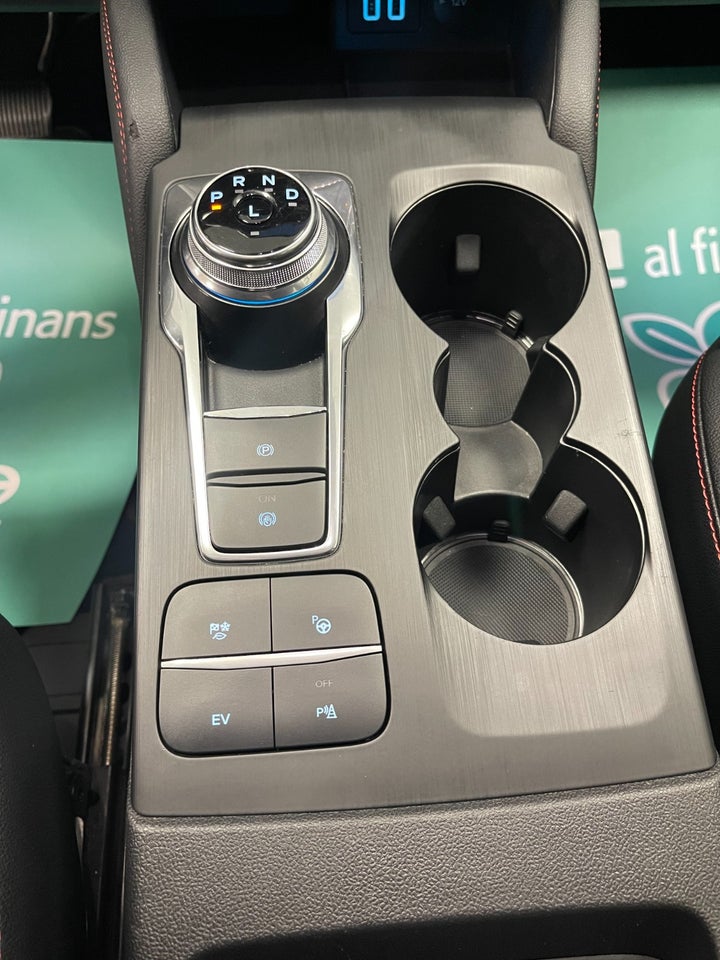 Ford Kuga 2,5 PHEV ST-Line X CVT 5d