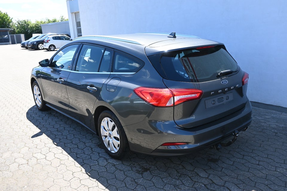 Ford Focus 1,0 EcoBoost Titanium stc. 5d