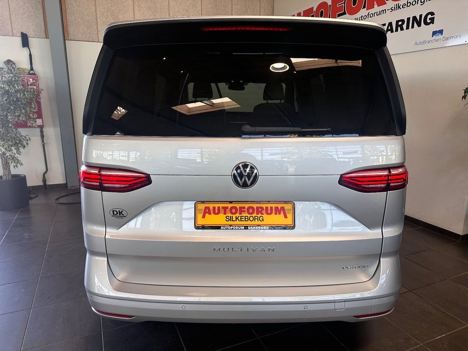 VW Multivan 1,4 eHybrid Life DSG kort