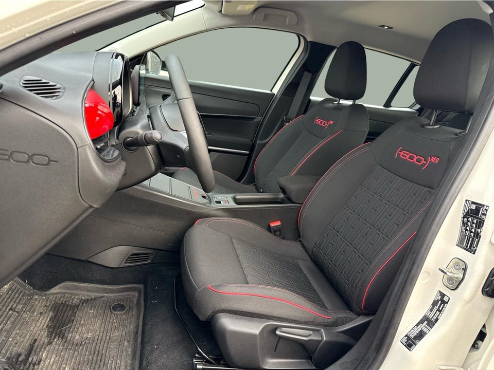 Fiat 600e 54 (RED) 5d