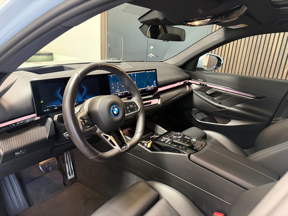 BMW i5 eDrive40 Touring Supercharged 5d