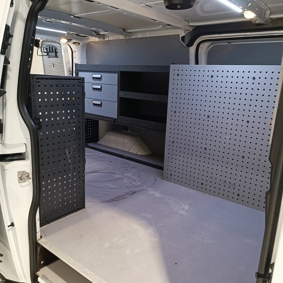 Ford Transit Custom 340L 2,0 TDCi 130 Trend