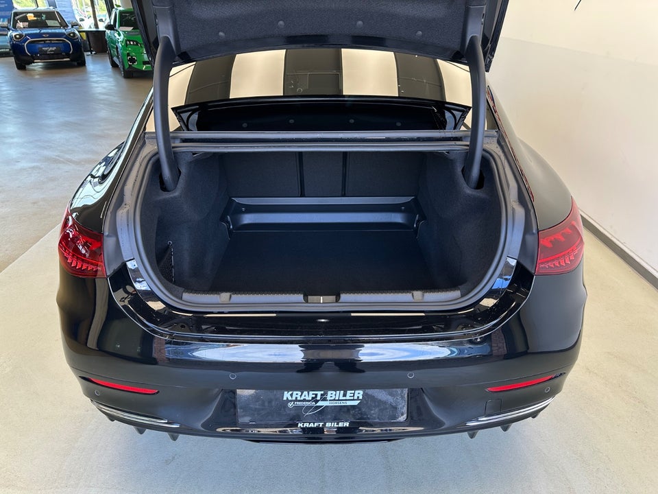 Mercedes EQE300 AMG Line 4d