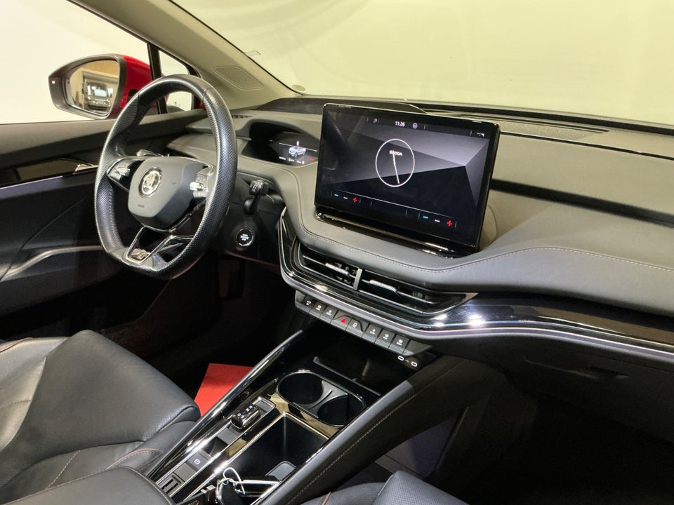 Skoda Enyaq 80x iV Suite 5d