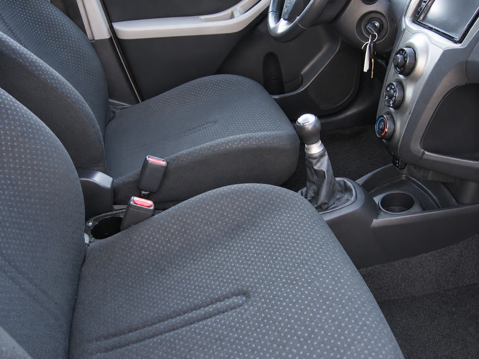 Toyota Yaris 1,0 T1 5d