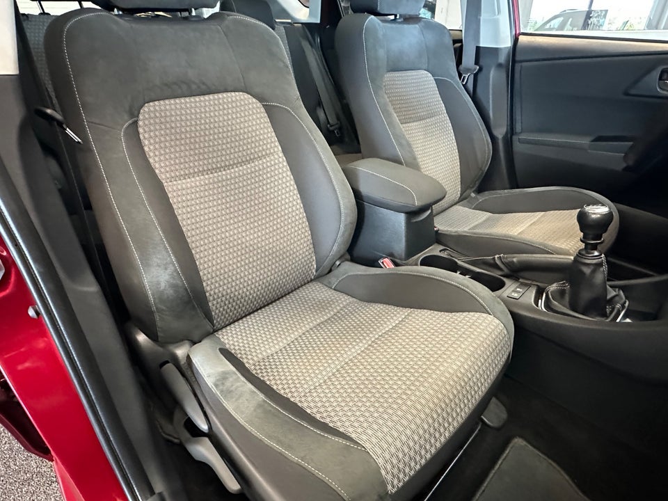 Toyota Auris 1,2 T T2 Style 5d