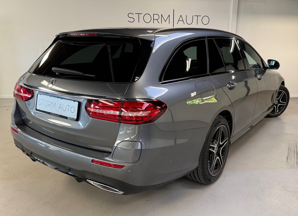 Mercedes E300 de 2,0 AMG Line stc. aut. 4Matic 5d