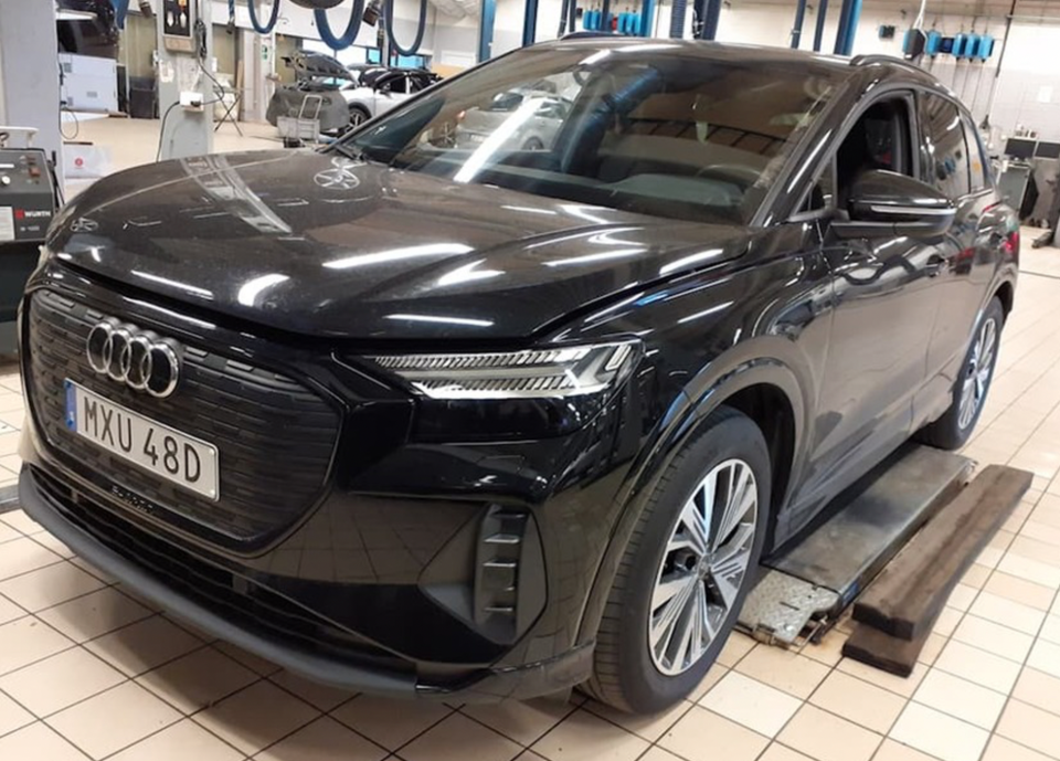 Audi Q4 e-tron 40 Advanced 5d