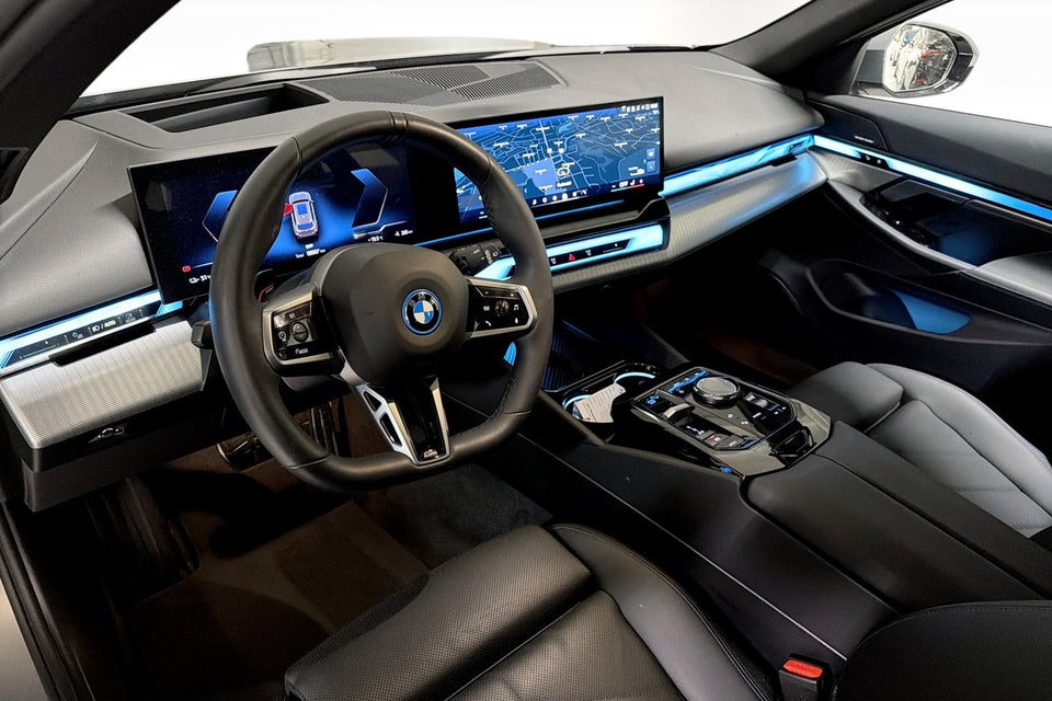 BMW i5 eDrive40 Touring Fully Charged M-Sport 5d