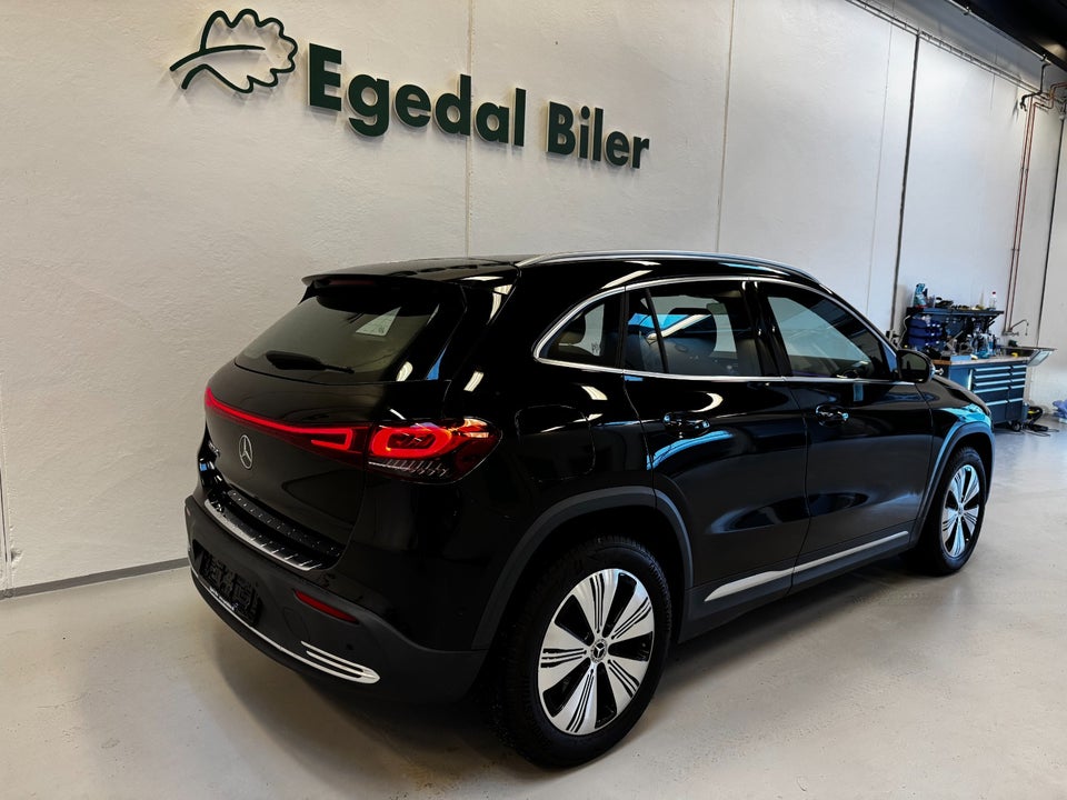Mercedes EQA250 Progressive 5d