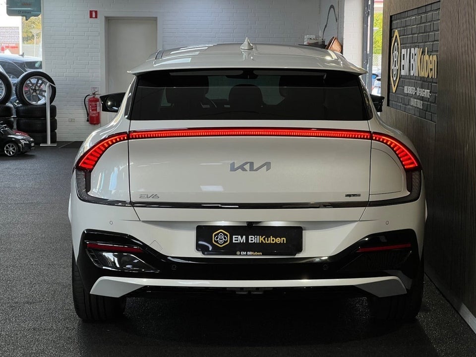 Kia EV6 77 Long Range Performance AWD 5d