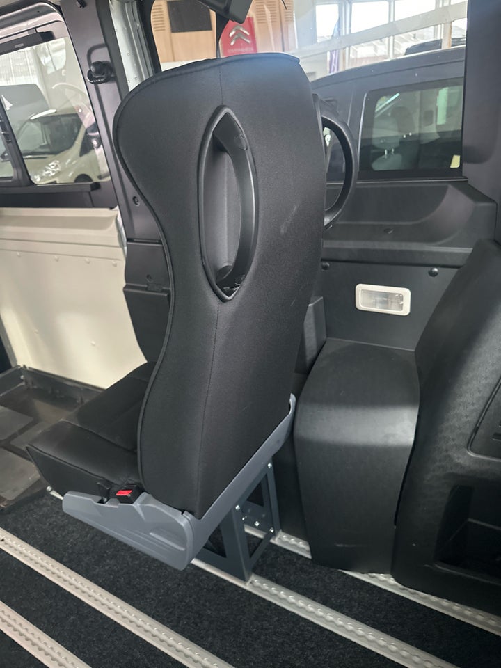 Fiat Ducato 30 2,3 MJT 180 Combinato L1H1