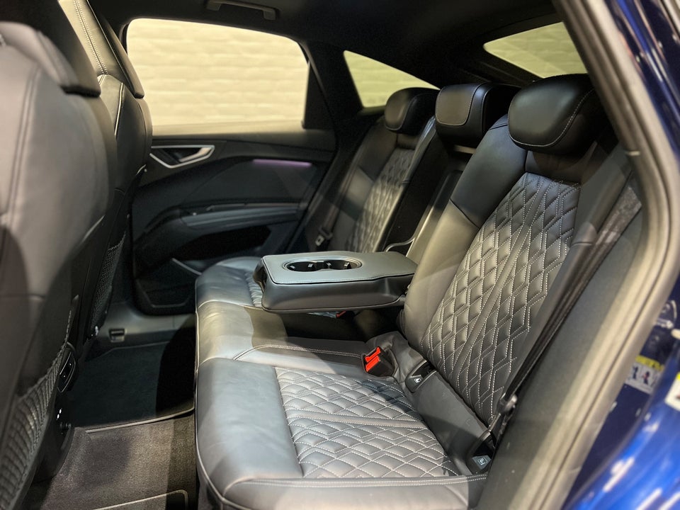 Audi Q4 e-tron 45 S-line Sportback quattro 5d