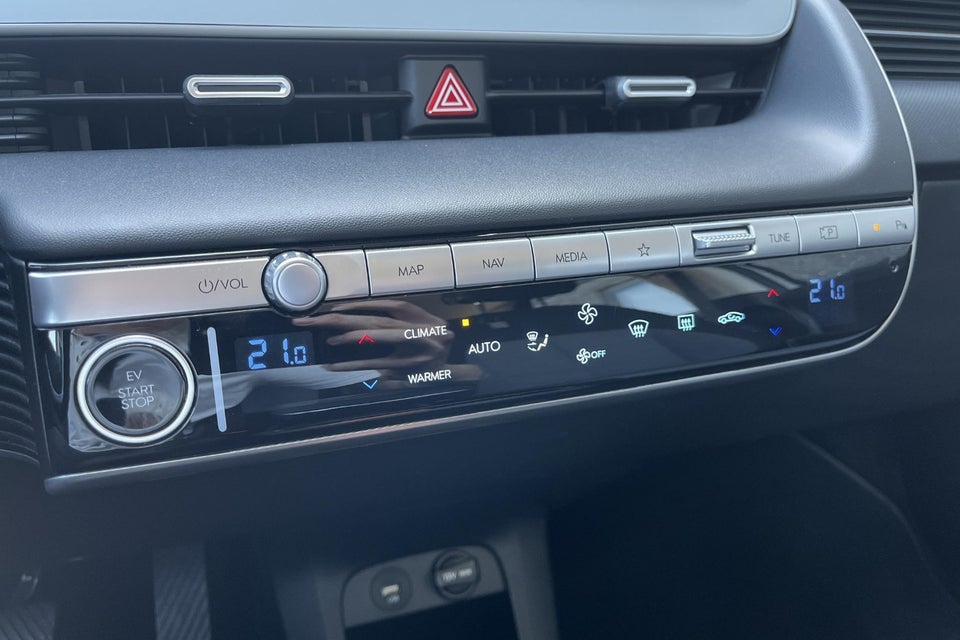 Hyundai Ioniq 5 77 Essential 5d
