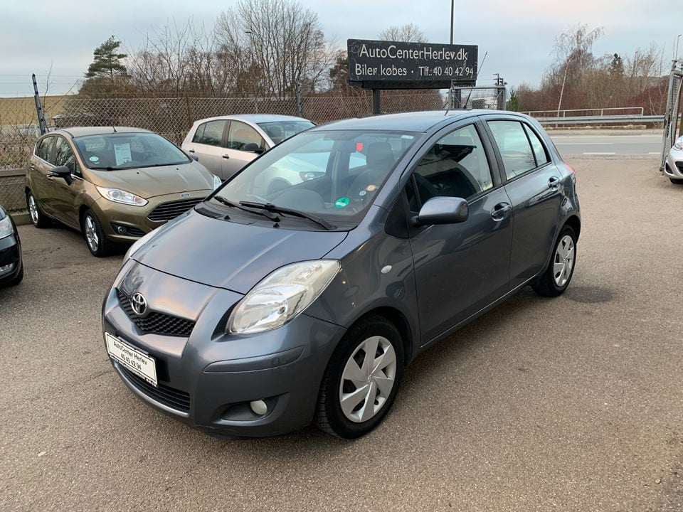 Toyota Yaris 1,3 T2 5d