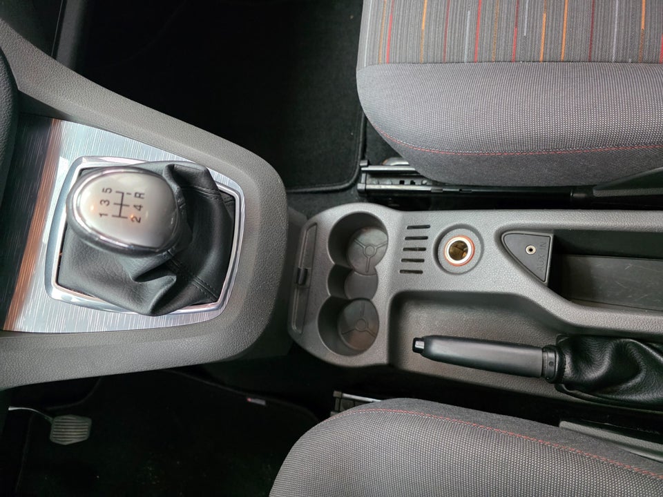 Ford C-MAX 1,6 Titanium 5d