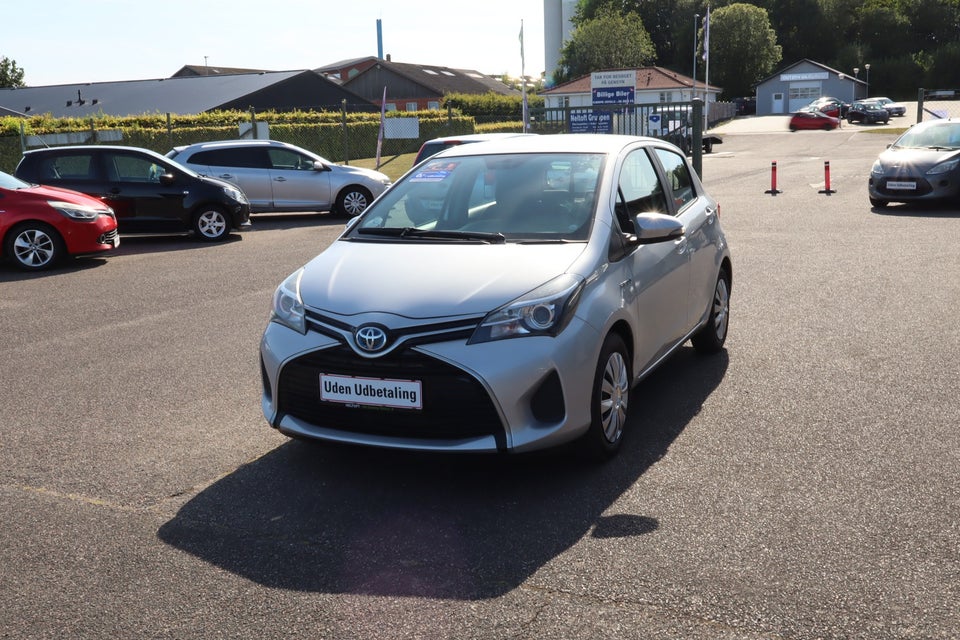 Toyota Yaris 1,5 Hybrid H2 Touch e-CVT 5d