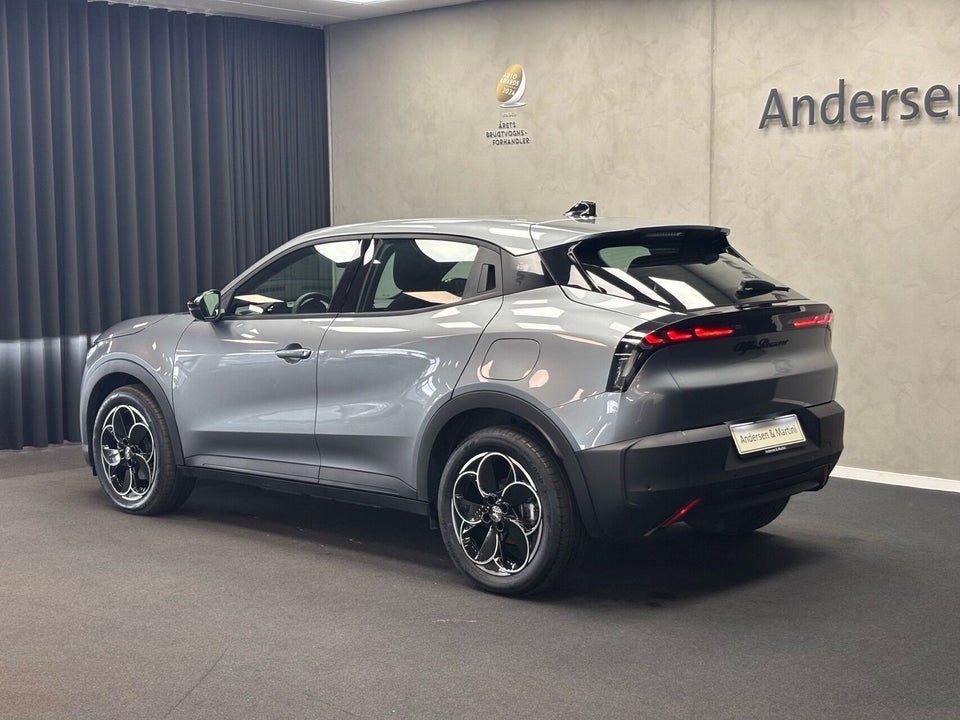 Alfa Romeo Junior Elettrica Core 5d