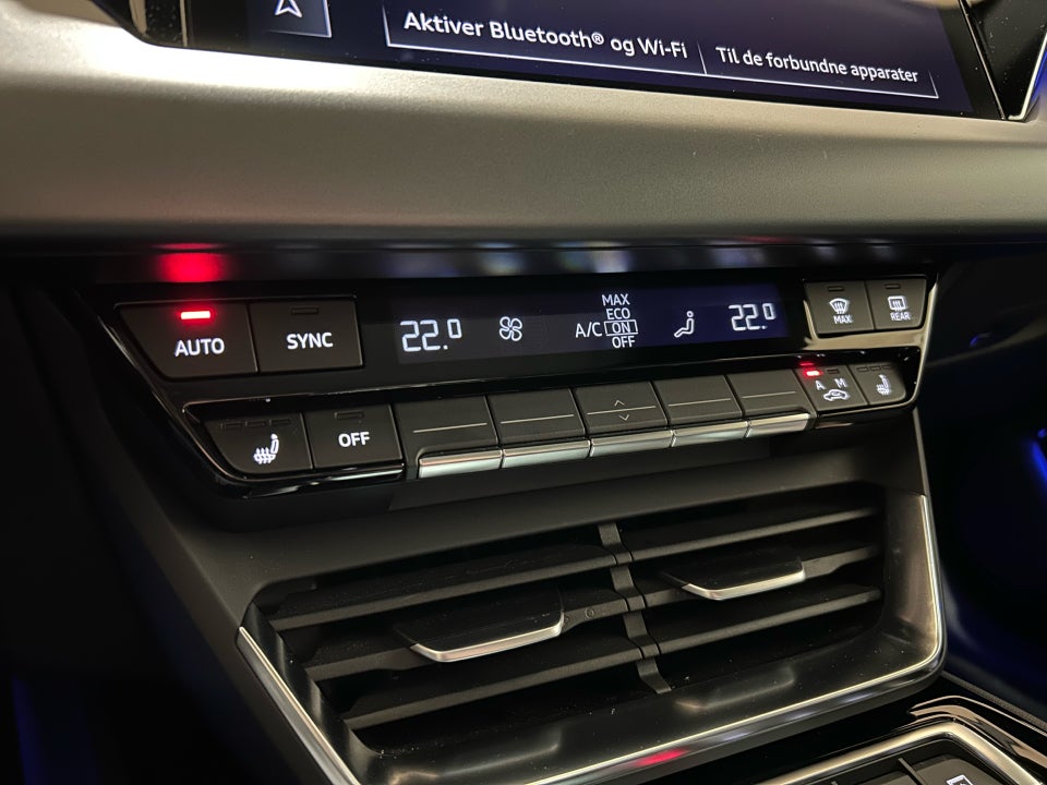 Audi e-tron GT quattro 4d