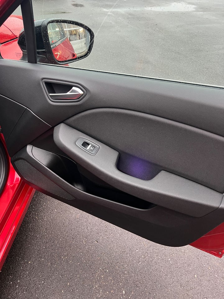 Renault Clio V 1,0 TCe 100 Intens 5d