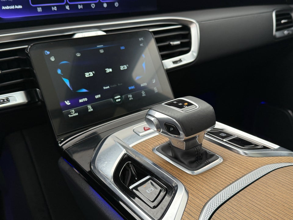 Hongqi E-HS9 99 Premium 5d