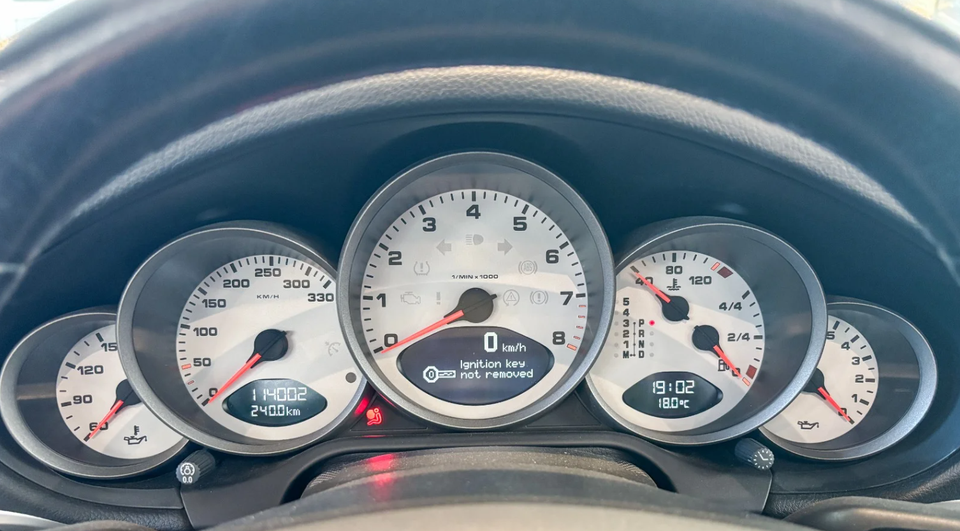 Porsche 911 Carrera S 3,8 Cabriolet Tiptr. 2d