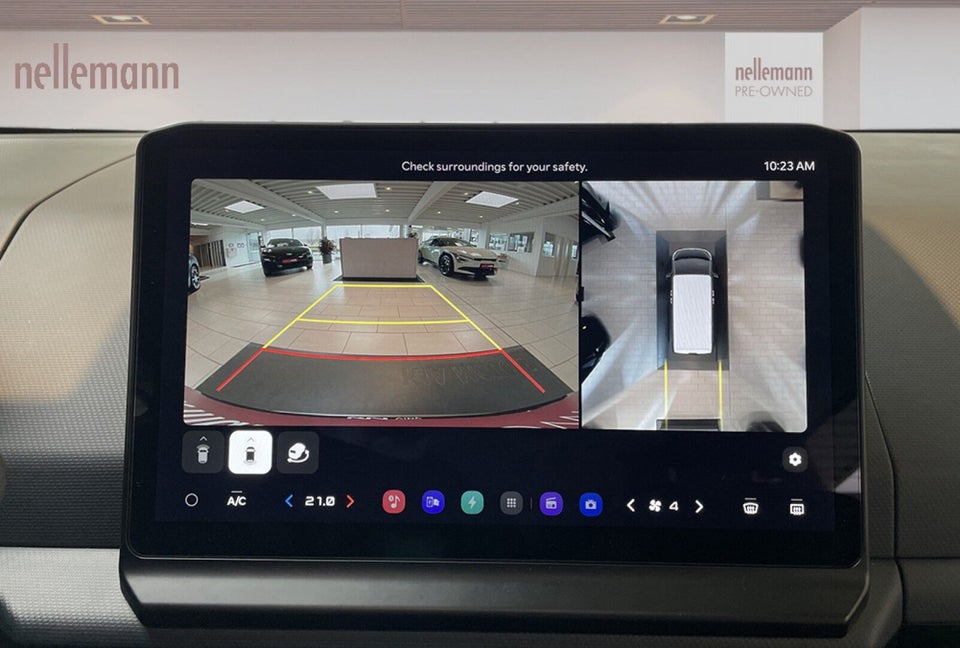 Kia PV5 71 Long Range Upgrade 5d