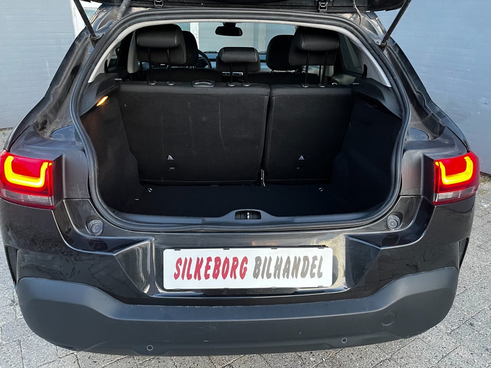 Citroën C4 Cactus 1,2 PureTech 110 SkyLine 5d