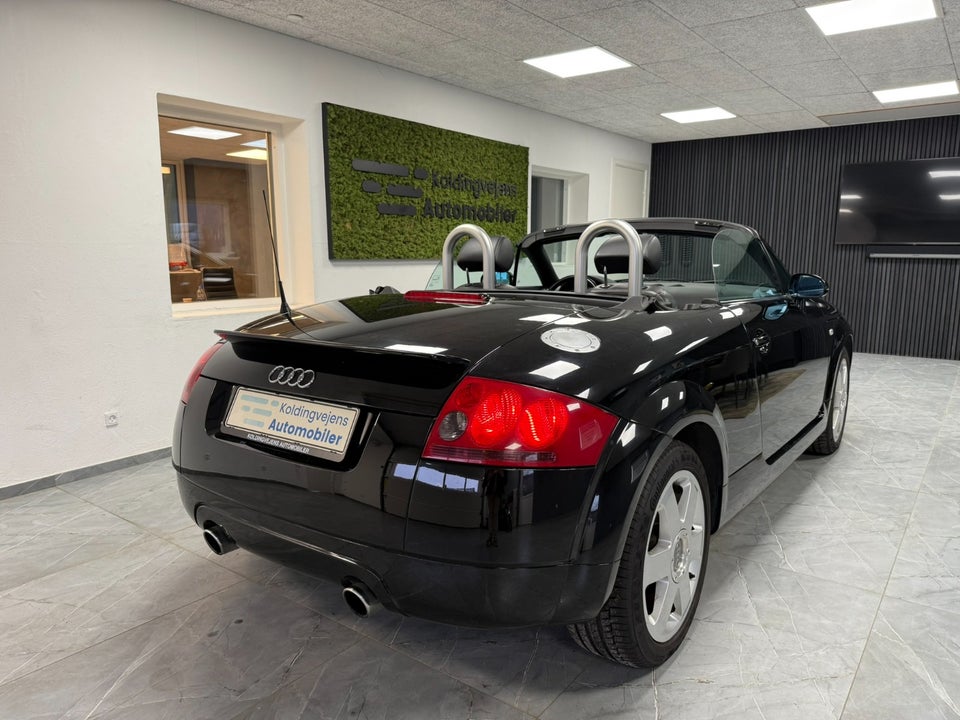 Audi TT 1,8 T 225 Roadster quattro 2d