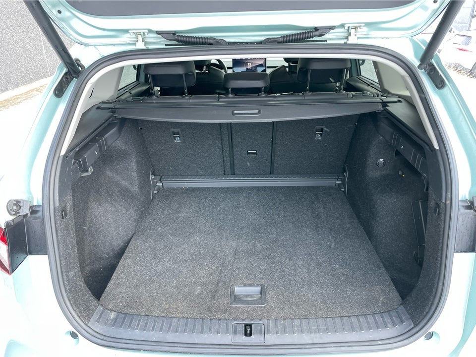 Skoda Enyaq 80 iV Suite 5d