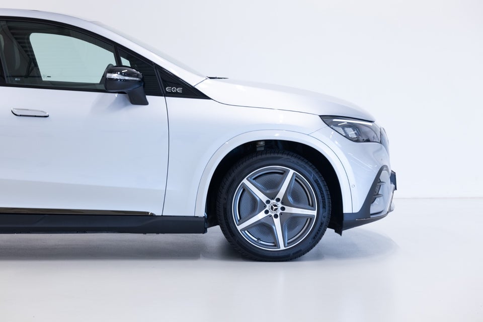 Mercedes EQE350 SUV AMG Advance Plus 4Matic 5d