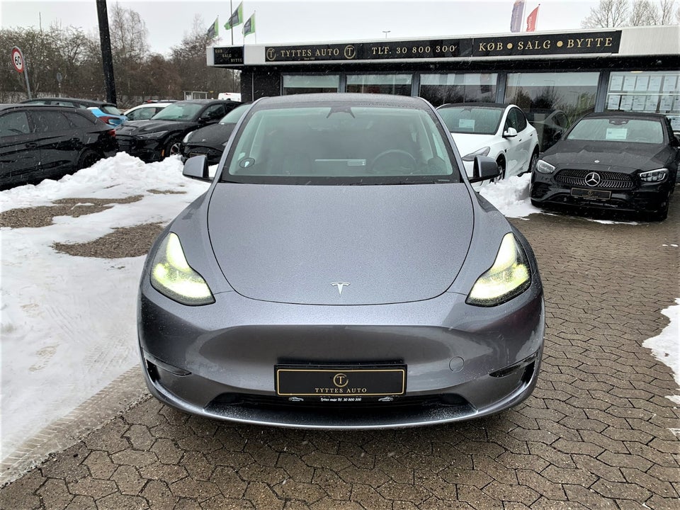 Tesla Model Y Long Range AWD 5d