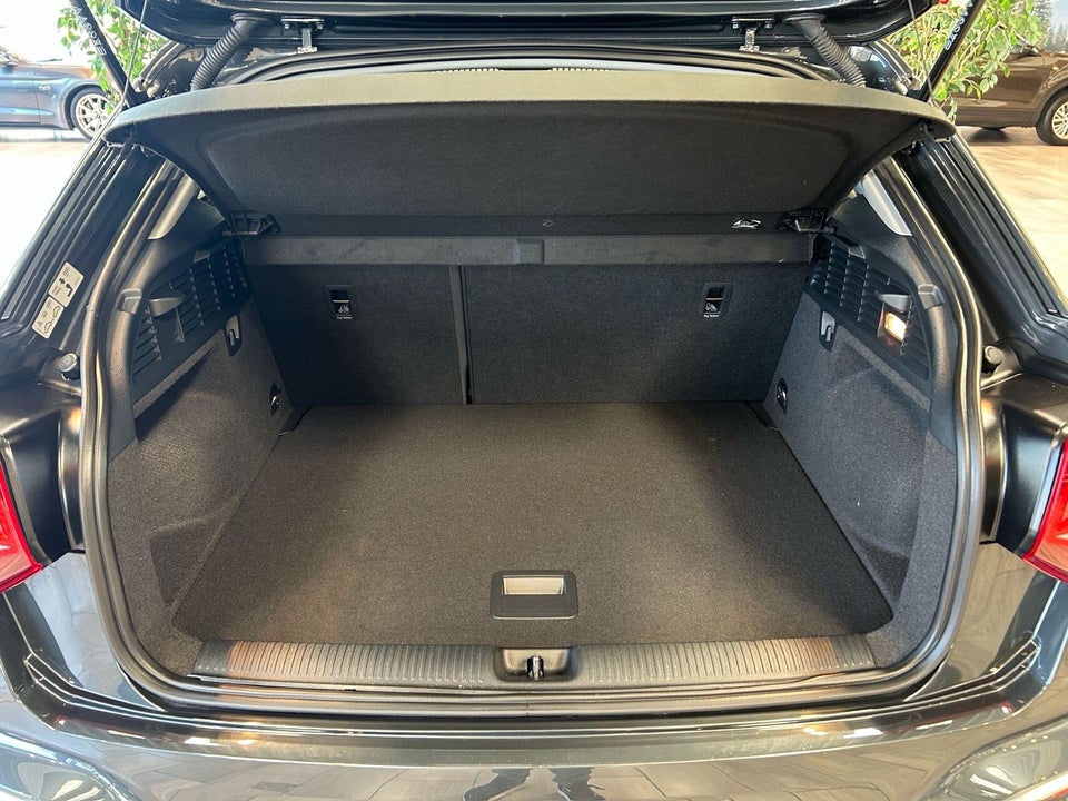 Audi Q2 35 TFSi Prestige S-tr. 5d