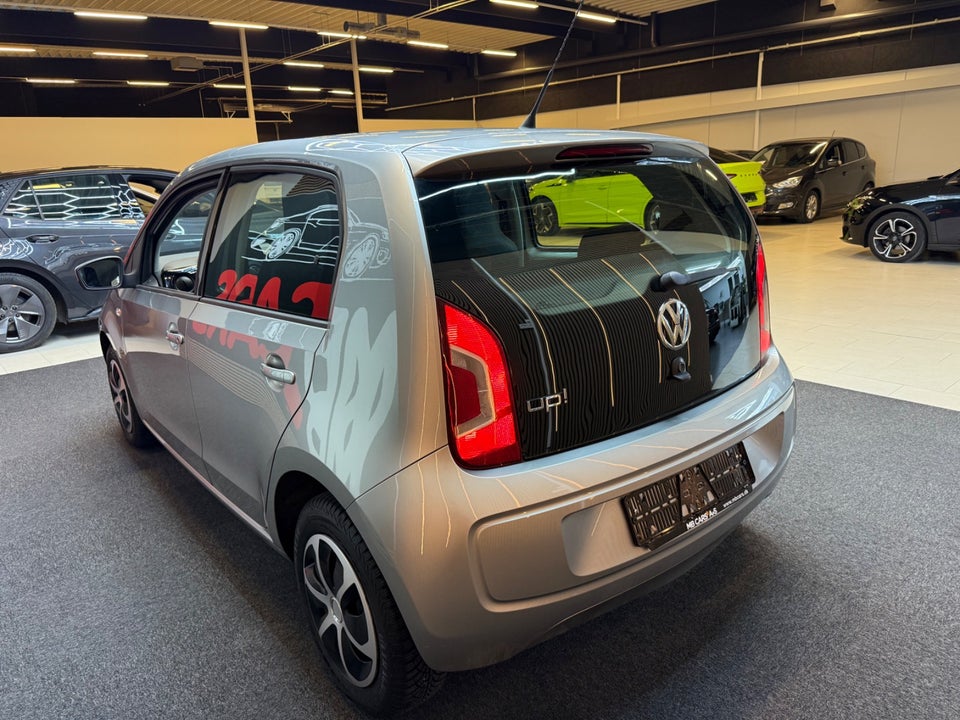 VW Up! 1,0 75 Move Up! ASG 5d
