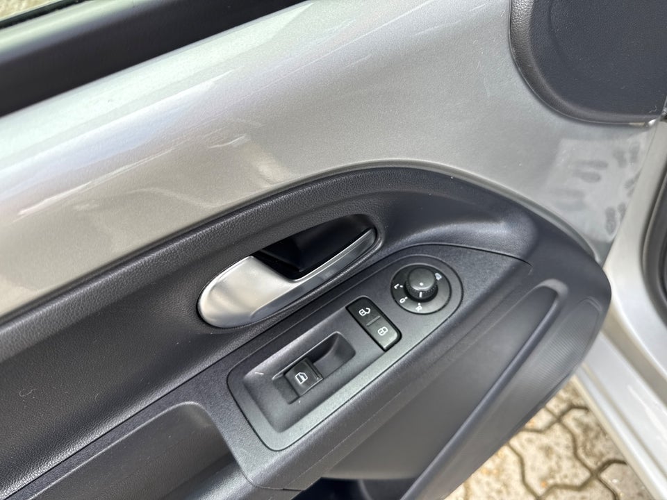 VW Up! 1,0 60 Move Up! BMT 5d