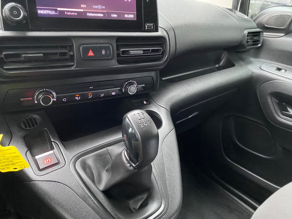 Peugeot Partner 1,5 BlueHDi 100 L2V2 Plus Van