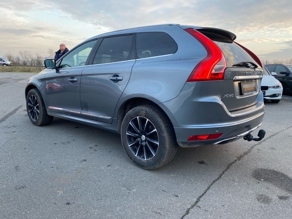 Volvo XC60 2,0 D4 190 Summum aut. Van 5d