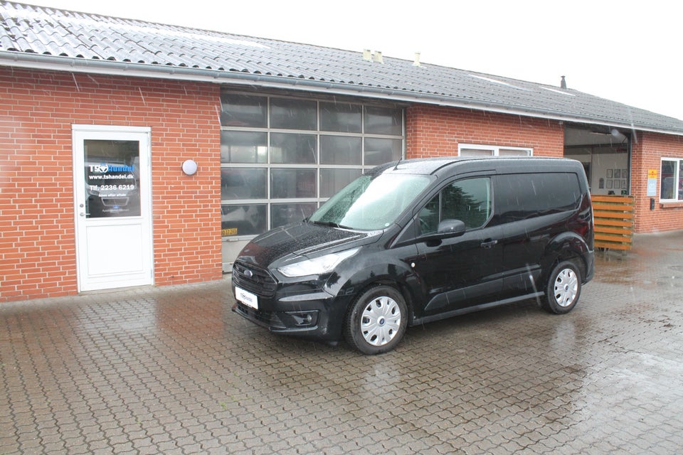 Ford Transit Connect 1,5 EcoBlue Active kort