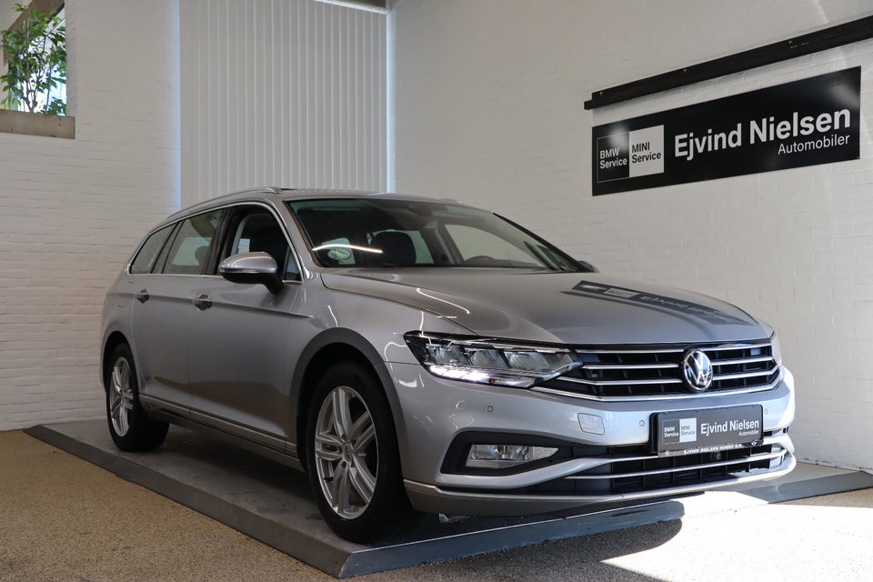 VW Passat 1,5 TSi 150 Elegance+ Variant DSG 5d