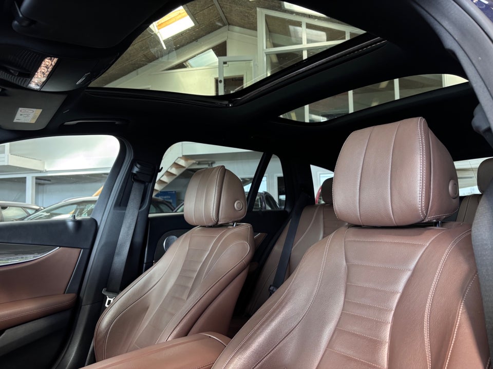 Mercedes E220 d 2,0 AMG Line stc. aut. 5d