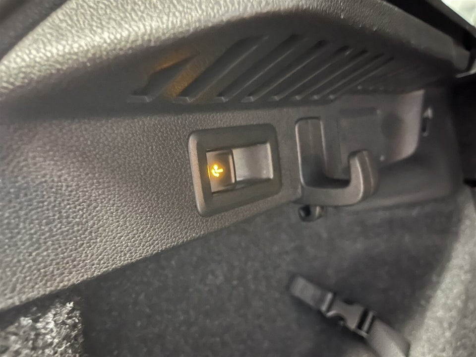 Skoda Kamiq 1,0 TSi 110 Tour de France DSG 5d