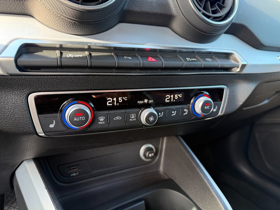 Audi Q2 35 TFSi Sport S-tr. 5d