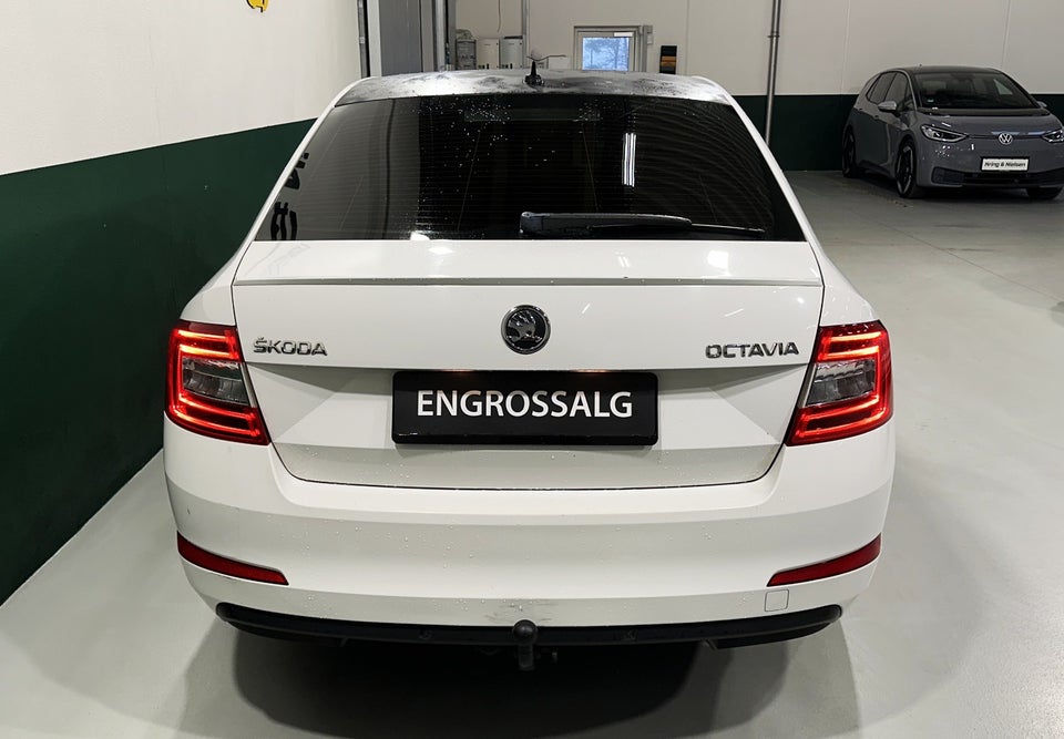Skoda Octavia 1,8 TSi 180 Elegance DSG 5d