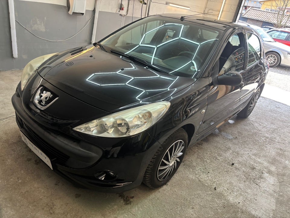 Peugeot 206+ 1,4 HDi 70 Active 5d