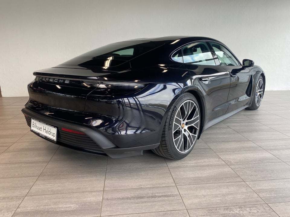 Porsche Taycan 4S Performance+ 4d