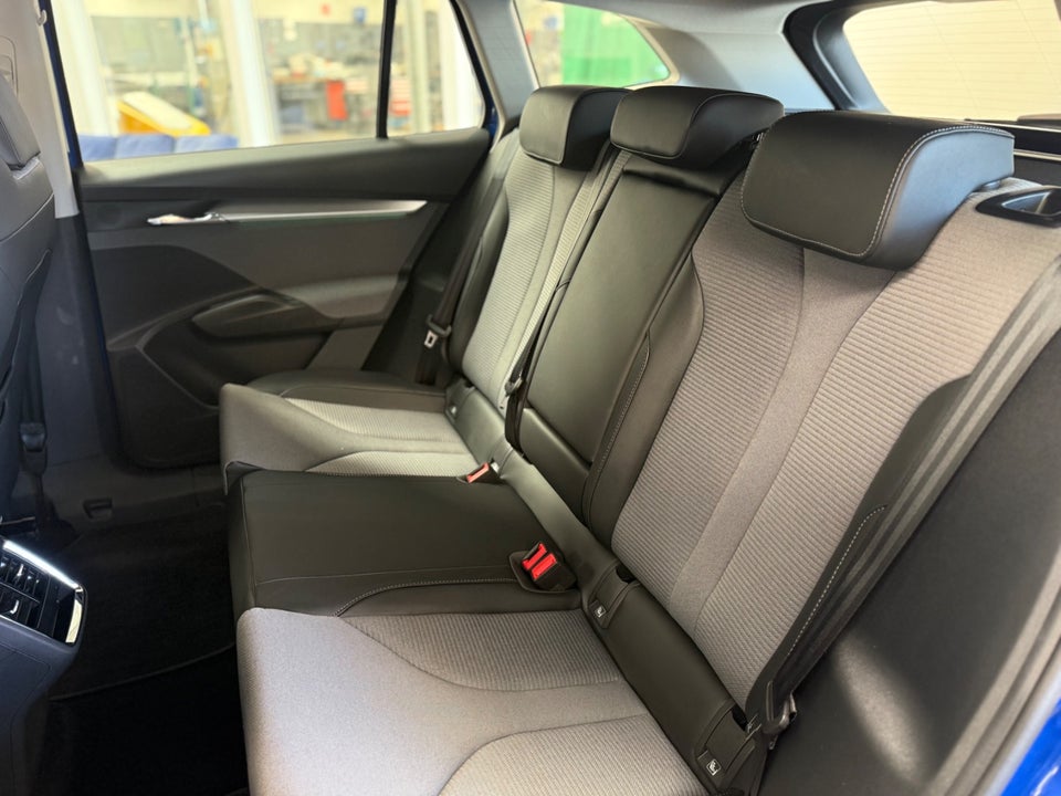Skoda Enyaq 50 iV 5d