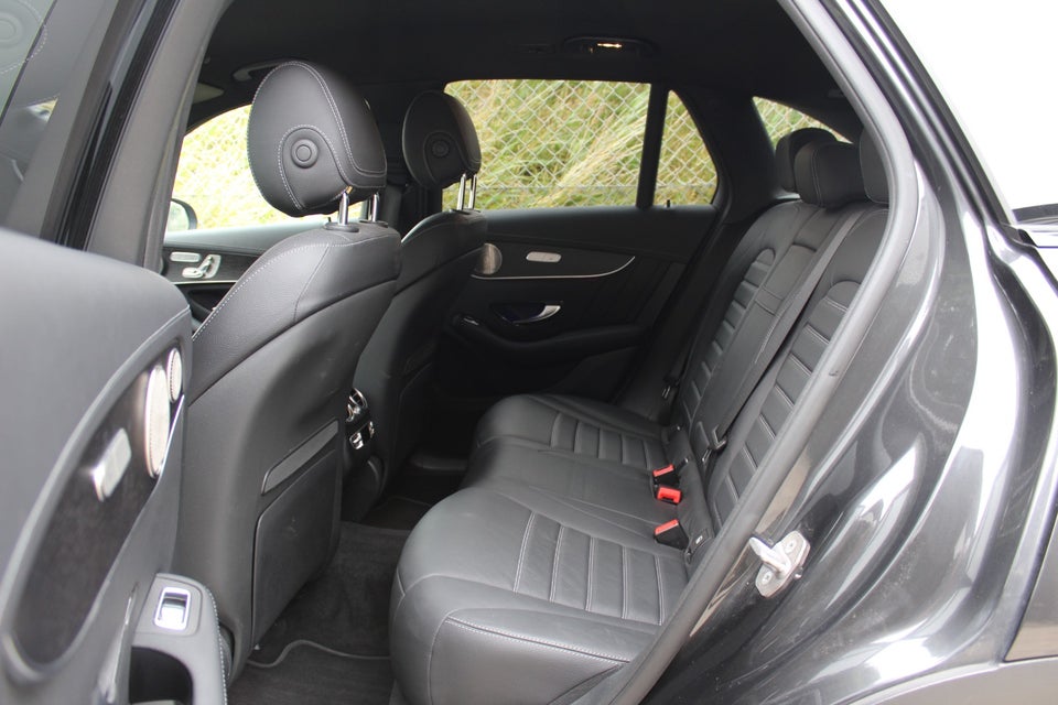 Mercedes GLC300 d 2,0 AMG Line aut. 4Matic 5d