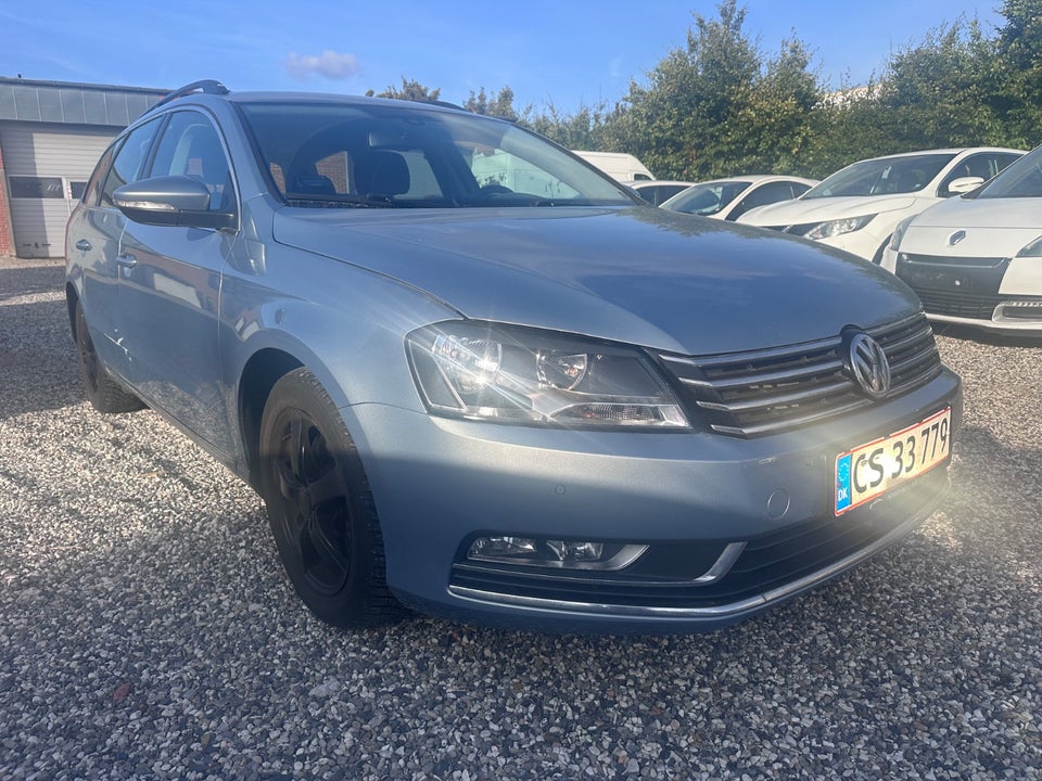 VW Passat 2,0 TDi 140 Comfortline Variant BMT 5d