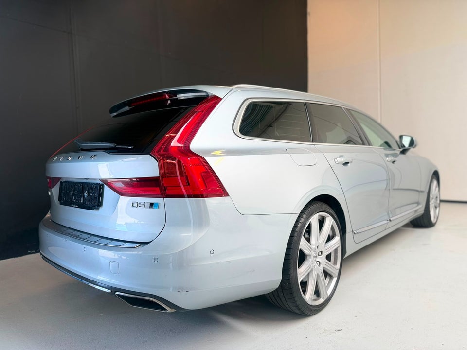 Volvo V90 2,0 D5 235 Inscription aut. AWD 5d
