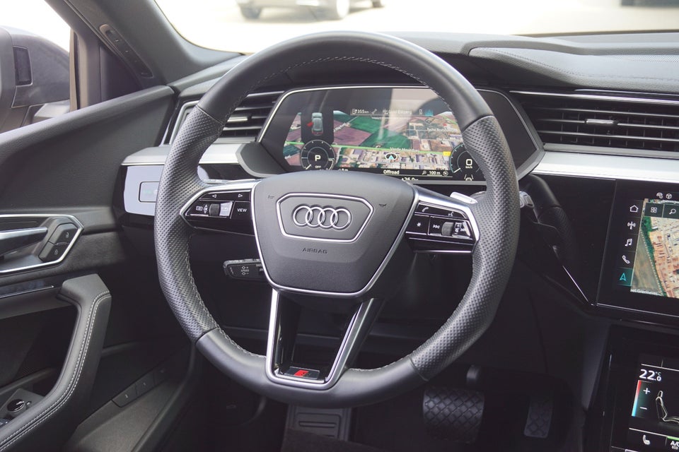 Audi e-tron 55 S-line quattro 5d